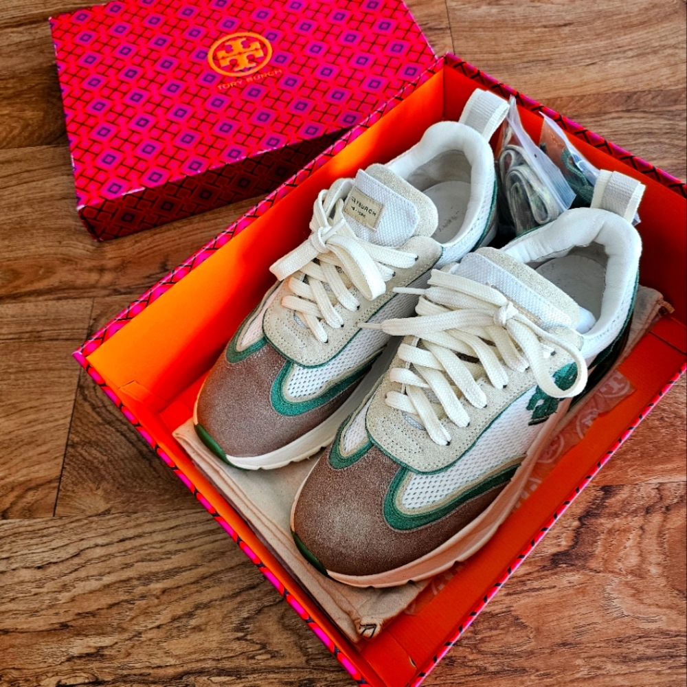 Tory burch